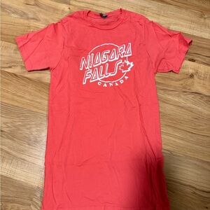 Niagara Falls Canada Red Women's Short Sleeve Tee